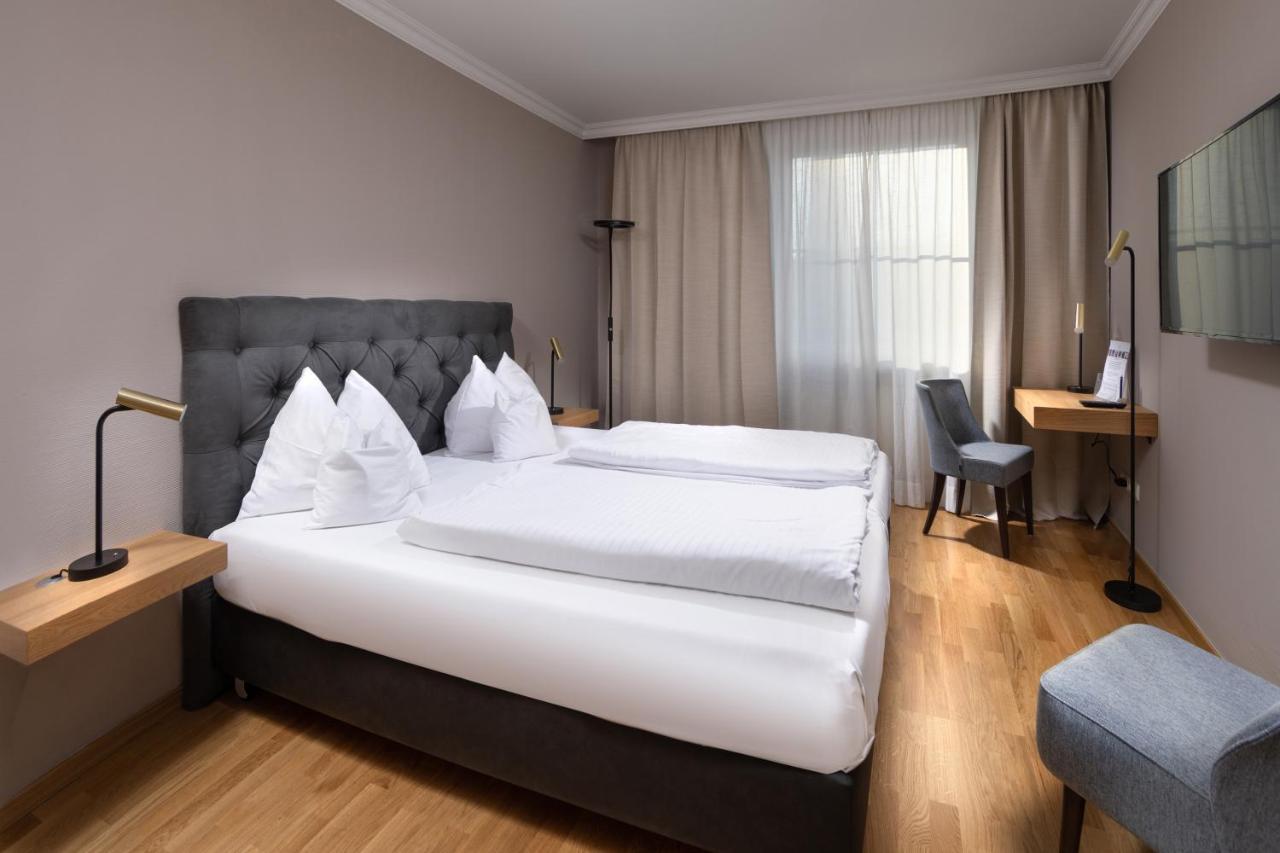 Hotel Goldene Sonne Landshut Exteriér fotografie