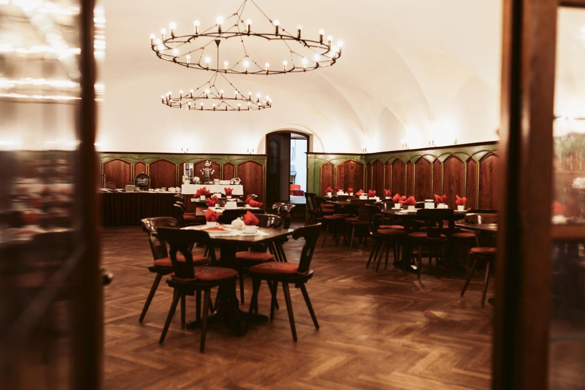 Hotel Goldene Sonne Landshut Exteriér fotografie