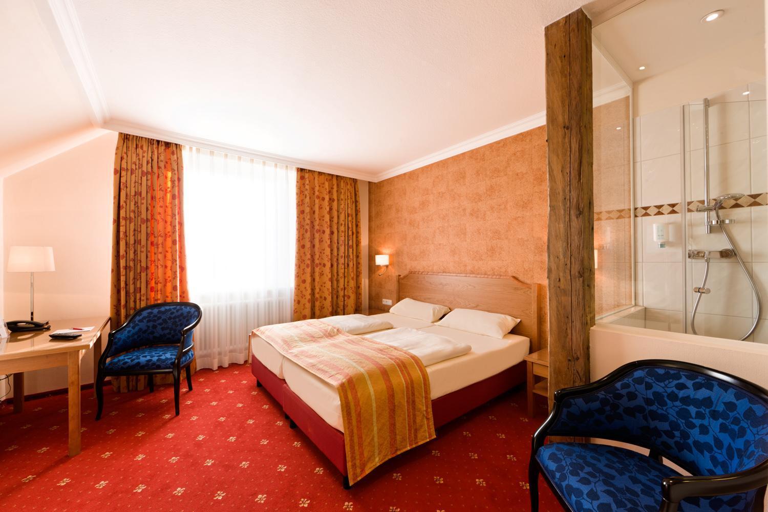 Hotel Goldene Sonne Landshut Exteriér fotografie